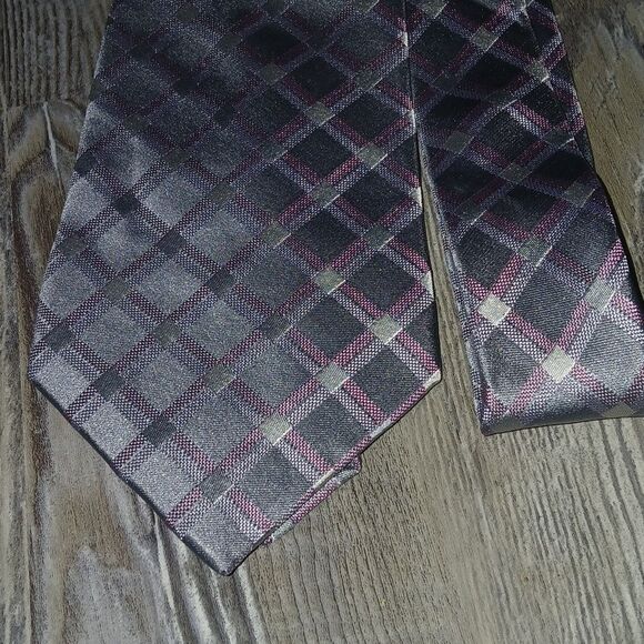 Calvin Klein CK gray purple business casual tie  NWOT - Picture 1 of 7